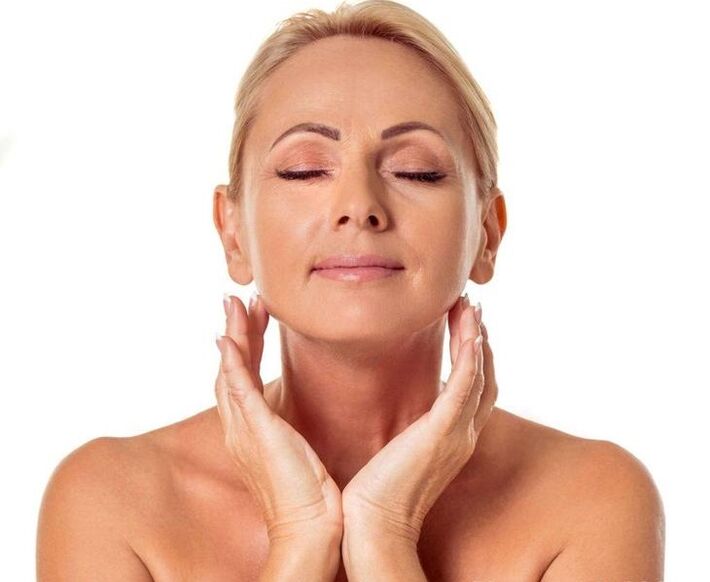 masaje facial para el rejuvenecimiento